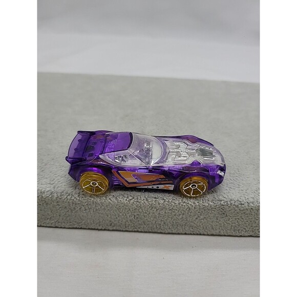 Hot Wheels Purple Nerve Hammer Car 1:64 - Picture 1 of 14